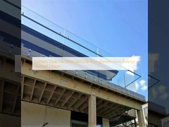 스테인리스 스틸 프레임리스 발코니 강화 유리 난간 스탠드오프 디자인