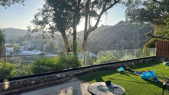 덱 프레임리스 U 채널 유리 릴링 주거용 파우더 코팅