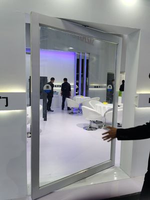 슬림 프레임 알루미늄 피브트 문 템퍼드 맑은 유리 입구 피브트 문