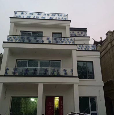 회색 알루미늄 U 채널 유리 릴링 10mm 두꺼운 프레임 없는 유리 발루스트라드