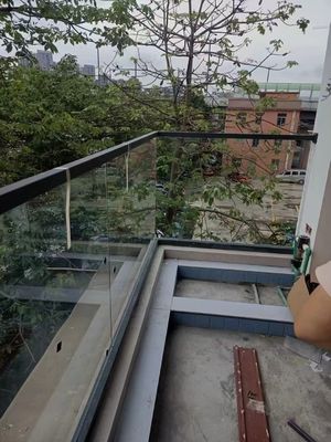 야외 갑판 프레임 없는 유리 릴링 시스템