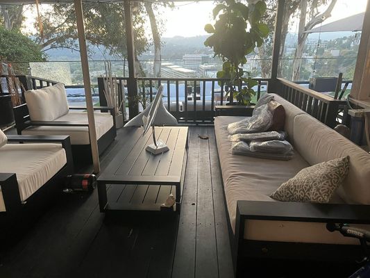 덱 프레임리스 U 채널 유리 릴링 주거용 파우더 코팅