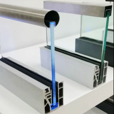 SGCC 온화 유리 U 채널 유리 발루스트라드 안정 구조 LED 빛