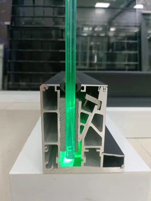 12mm 계단 프레임 없는 유리 발코니 레일링 U 채널 LED 빛