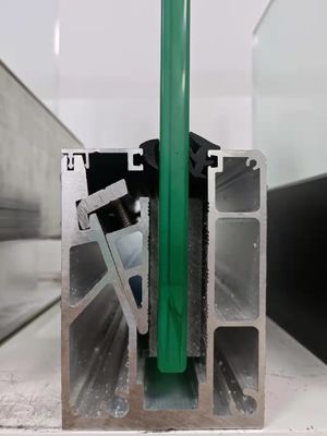 알루미늄 U 채널 유리 밸루스트라드 야외용