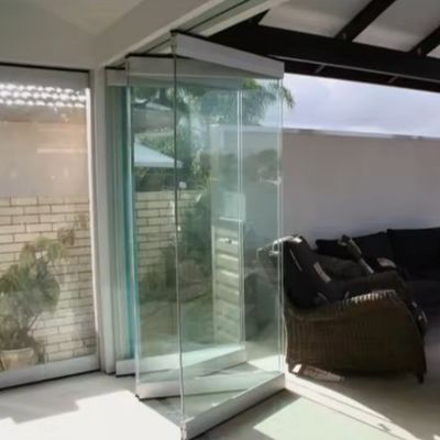 알루미늄 접이식 문, 좋은 소리 단열 고품질 EPDM 및 설치가 용이하기 위해 실리콘 밀착제