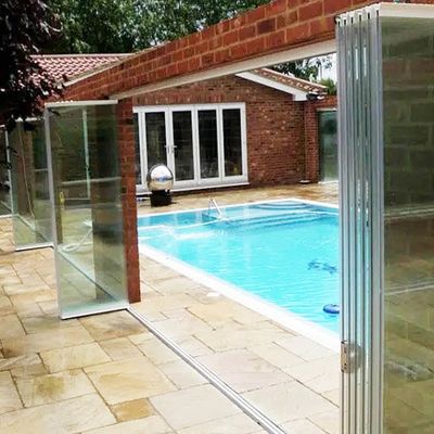 2.0mm 프로파일 두께 알루미늄 프레임리스 폴딩 유리 도어 (맞춤형 프레임 색상 포함) - 실내 파티션용