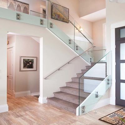 맞춤형 계단 난간 강화 유리 울타리 실내 계단 난간