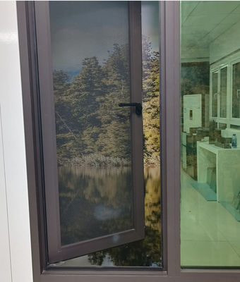 유행 알루미늄 스윙 창문 안오디화 된 완성 된 외향 개방 창문